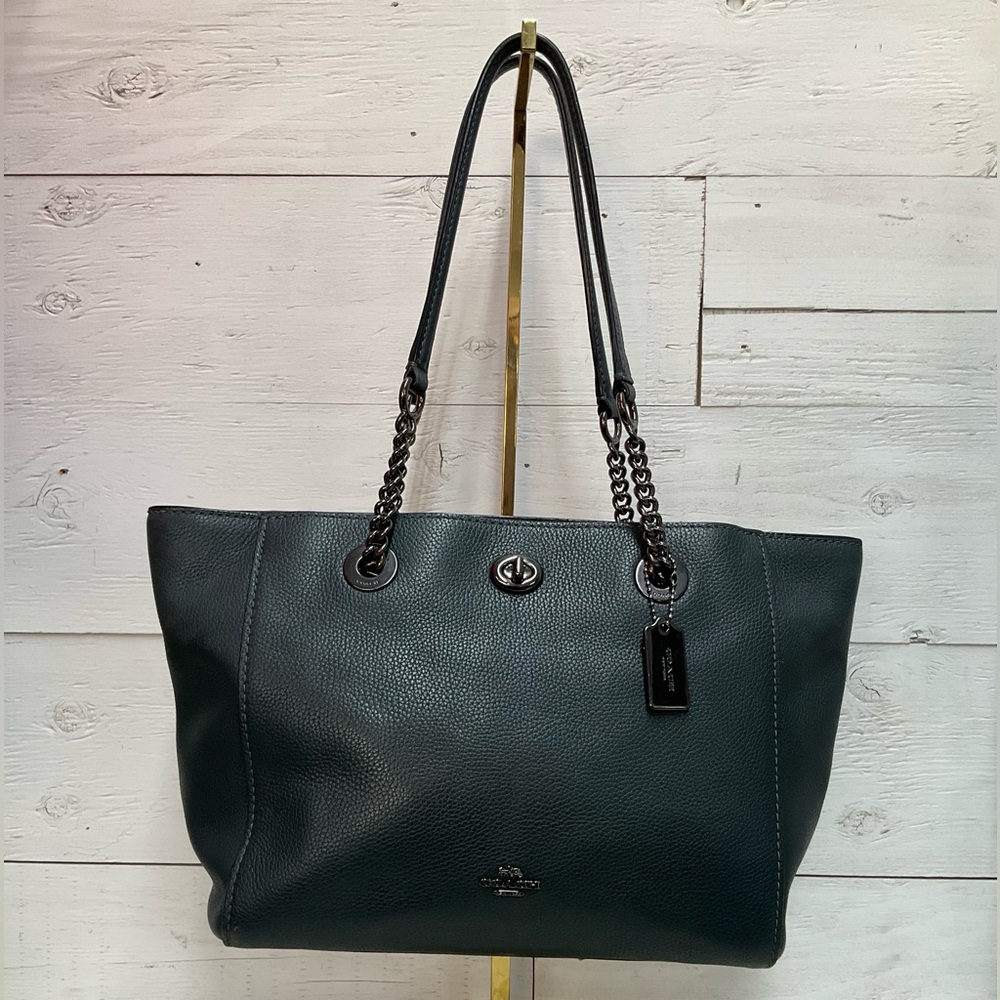 Coach Turnlock Pebbled Leather Chain Tote 57107